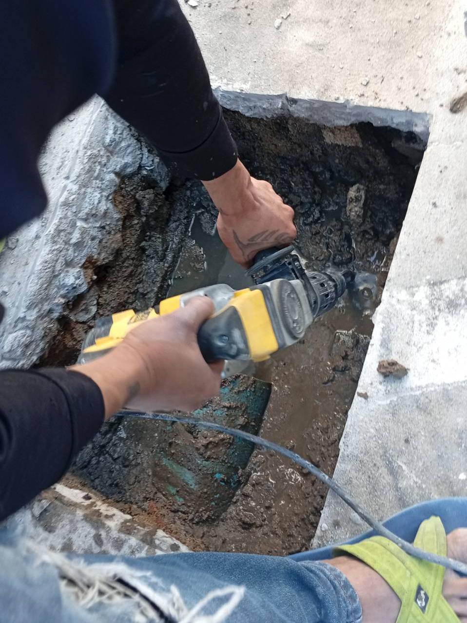 10 - https://แก้ไขท่อตันกรุงเทพภาคกลาง.com | ช่างเล็ก คลินิกแก้ไขท่อตัน บริการทะลวงท่อ ส้วมตัน อ่างล้างจานตัน โดยช่างงูเหล็กมืออาชีพ บริการด่วน 24 ชม. ทั่วกรุงเทพฯ แก้ไม่ได้ไม่คิดเงิน รับประกันงาน 45 วัน ปรึกษาฟรี