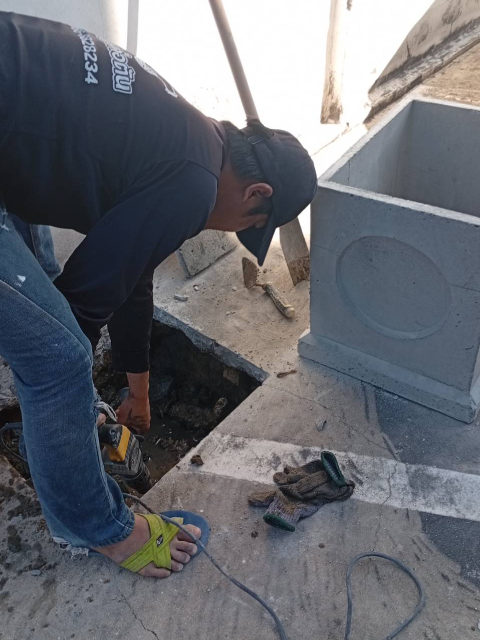 11 - https://แก้ไขท่อตันกรุงเทพภาคกลาง.com | ช่างเล็ก คลินิกแก้ไขท่อตัน บริการทะลวงท่อ ส้วมตัน อ่างล้างจานตัน โดยช่างงูเหล็กมืออาชีพ บริการด่วน 24 ชม. ทั่วกรุงเทพฯ แก้ไม่ได้ไม่คิดเงิน รับประกันงาน 45 วัน ปรึกษาฟรี